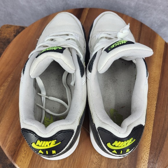 Nike Air Max 90 Running Shoes Mens 9 White Volt Sneakers Trainers CZ1846-100‎ - Picture 8 of 12